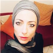 Elementari e medie , buona conoscenza materie letterarie e storiche, lingua inglese